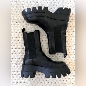 Thursday Reign Boot